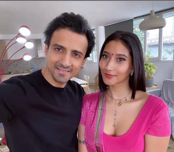 Download Niks Indian 300 GB COLLECTION - Free Desi